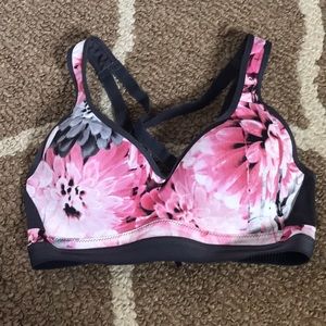Cotton On sport bra